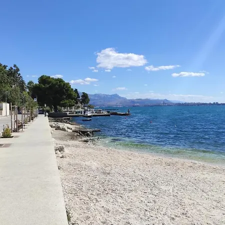 Apartman Iva * Kastela
