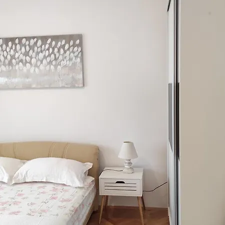 Apartment Apartman Iva *