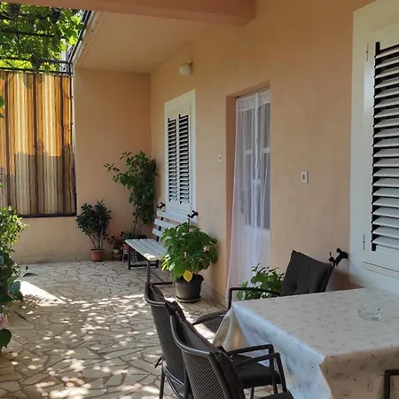 Apartman Iva Kastela