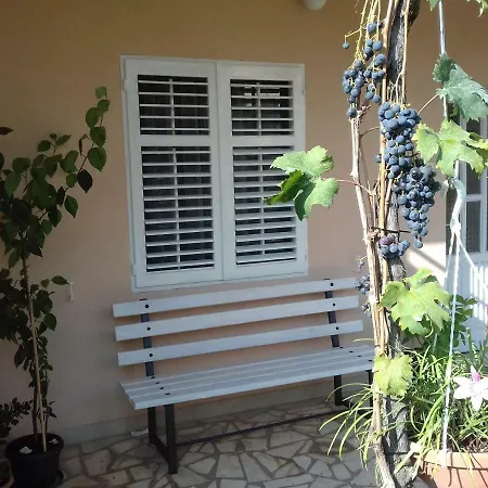 Apartment Apartman Iva Kastela