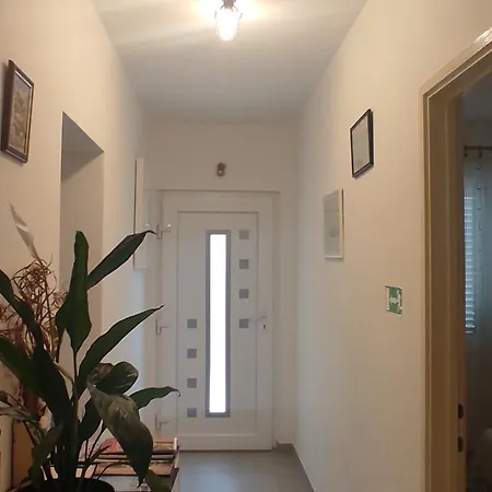 Apartament Iva